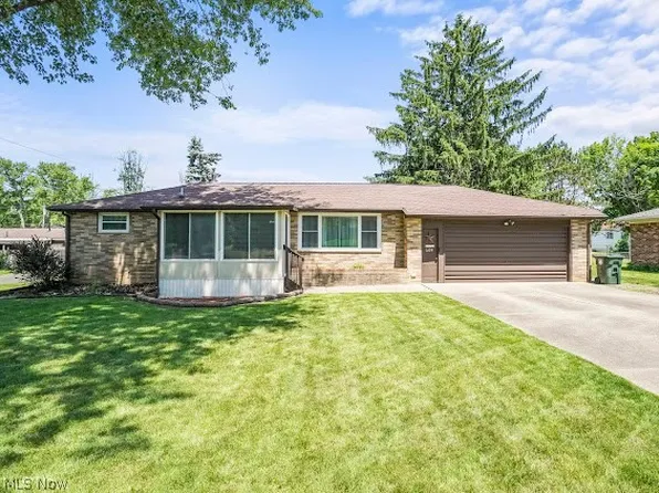 1429 42nd St NW, Canton, OH 44709