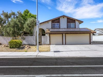 3746 E Harmon Ave, Las Vegas, NV, 89121