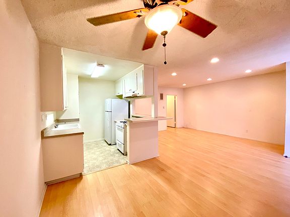 2nd image of 1435 S Bundy Dr APT 8