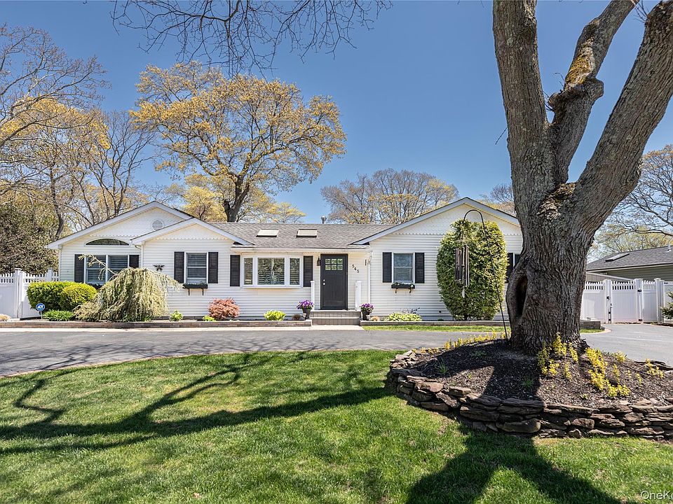 1st image of 545 Spruce Avenue