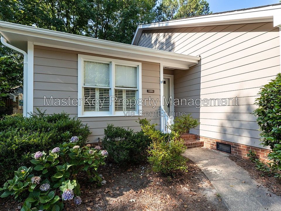 2nd image of 1551 Laureldale Dr