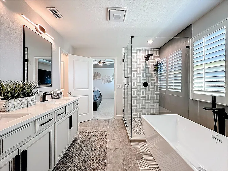 2501 Sky Stone Ct — Photo 21