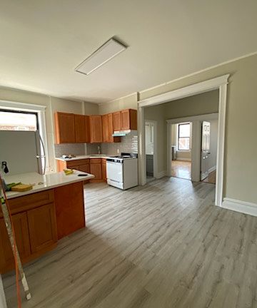 2nd image of 1401 66th St APT 1