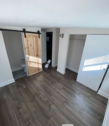 2nd image of 121 E Cayuga St