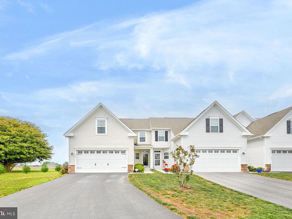 1st image of 30081 Plantation Dr Unit B4-1