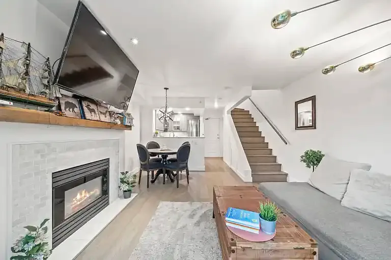 1111 Haro St #105 — Photo 6