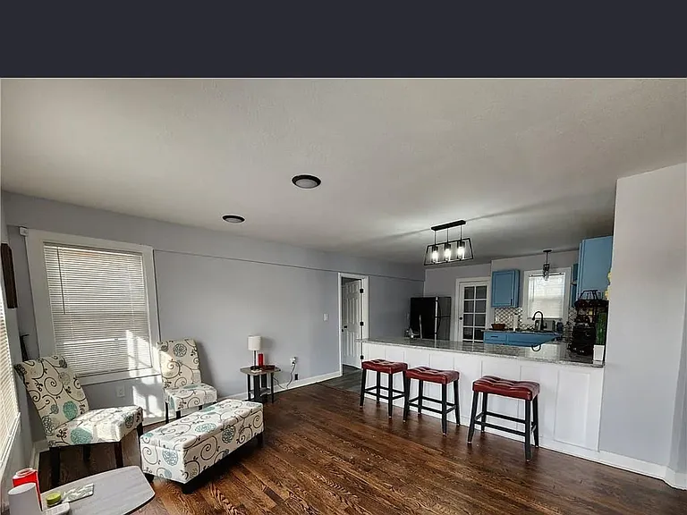 5811 Chestnut Ave — Photo 17