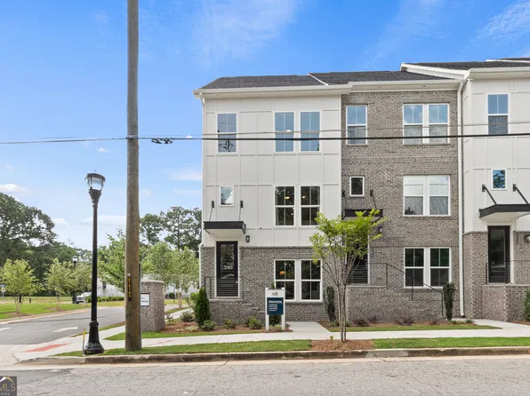2539 Astaire Ct, Atlanta, GA 30318