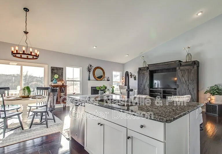 1664 Brockton Ln — Photo 15