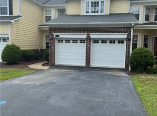 30 Pine Hawk Dr, Spring Lake, NC 28390