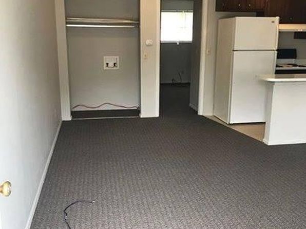 704 E North D St #7
