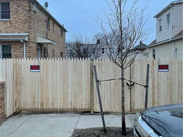 126-22 146th St, Jamaica, NY 11436