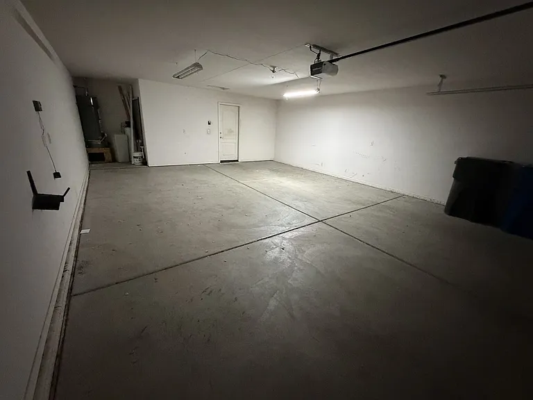 2460 Topanga Dr — Photo 20