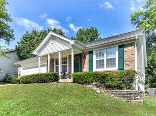 5633 Dove Meadow Ln, Saint Louis, MO 63129