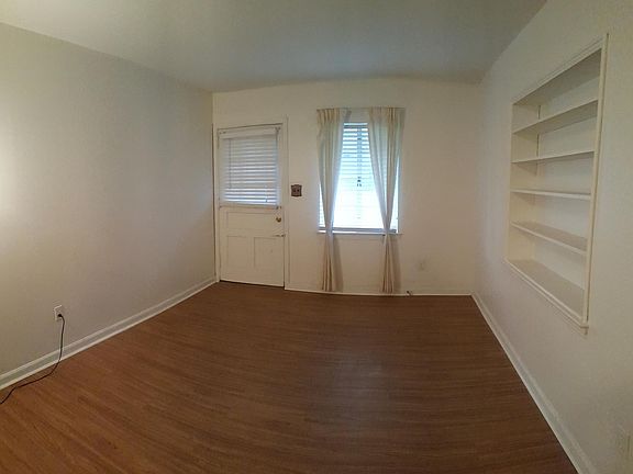 Living Rm