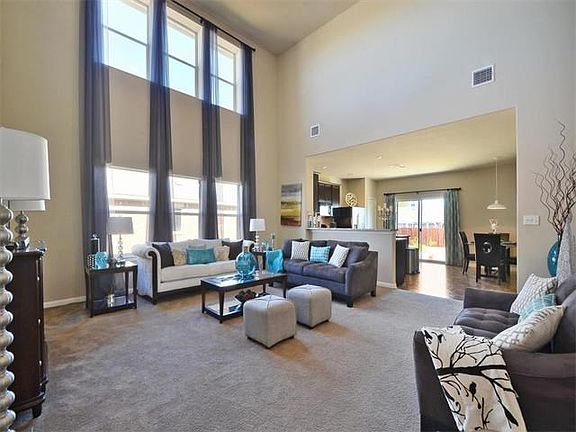 5th image of 106 Carol Dr
