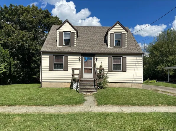 85 Chapman Ave, Auburn, NY 13021