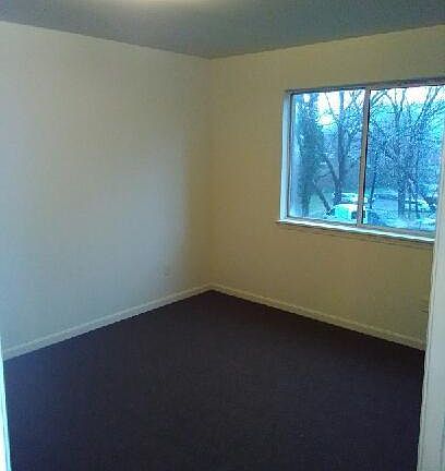 5th image of 162 Richardson Pl APT 6