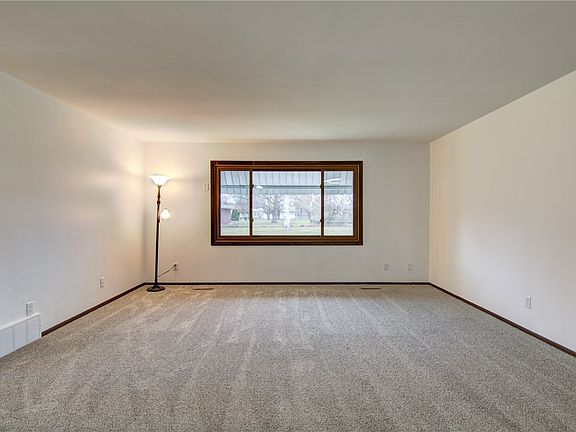 3rd image of 3432 Midway Street