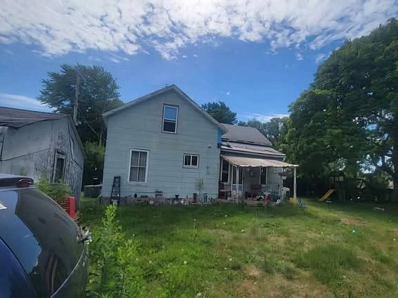 2nd image of 2409 S Hanna City Glasford Rd