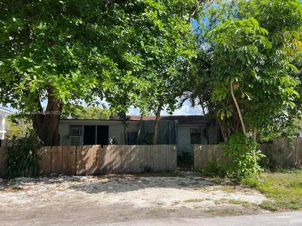 6221 SW 60th St, South Miami, FL 33143