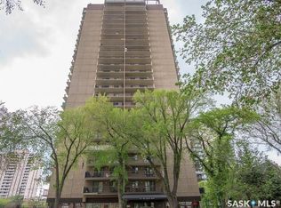 311 6th Avenue N #1702, Saskatoon, SK S7K 7A9