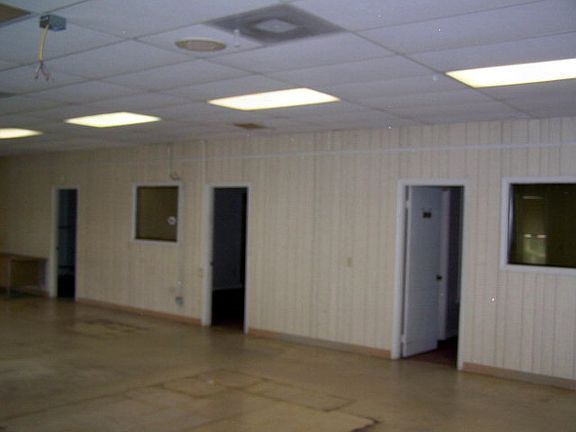 3rd image of 2505 S Park Ave