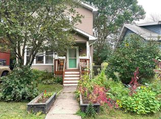 33 Riverside Dr, Duluth, MN 55808