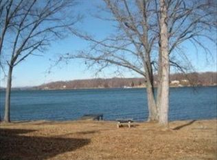 4045 Bluewater Dr, Moneta, VA 24121
