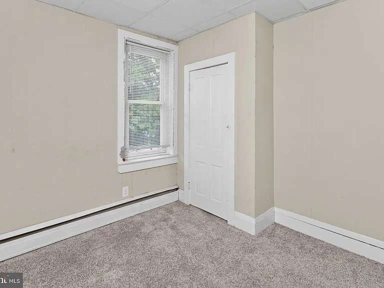 244 Jersey St — Photo 15