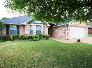 604 Morningside Ln, Bullard, TX 75757