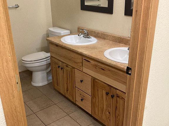 upstairs bathroom