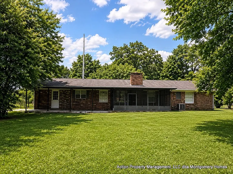 2243 Carter Hill Rd — Photo 3