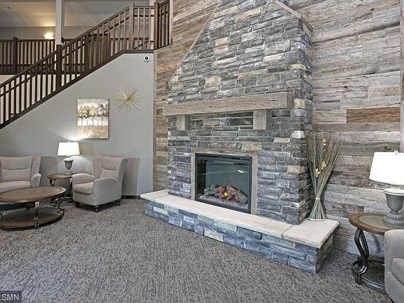 2nd image of 3200 Old Stone Way NE APT 221