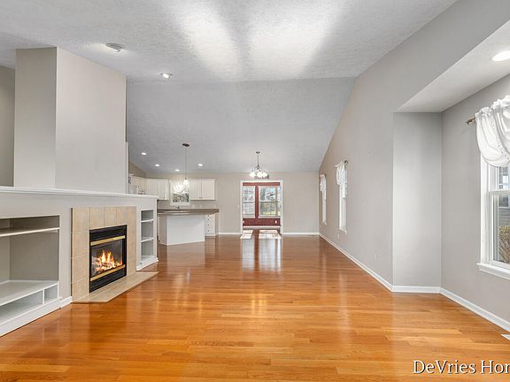 5th image of 3774 Rain Tree Ave #9