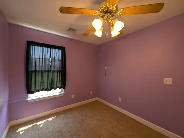 327 S Roane St — Photo 11