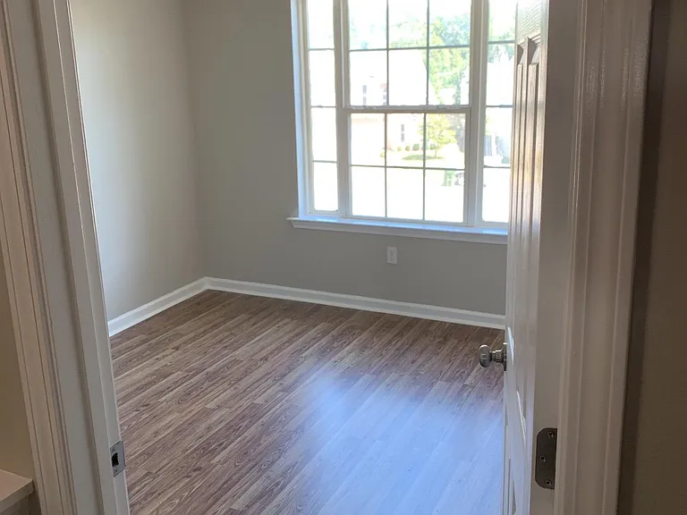 117 Ashby Cross Ct — Photo 24