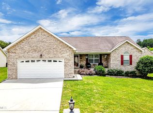 6940 Whitewater Rd, Corryton, TN 37721