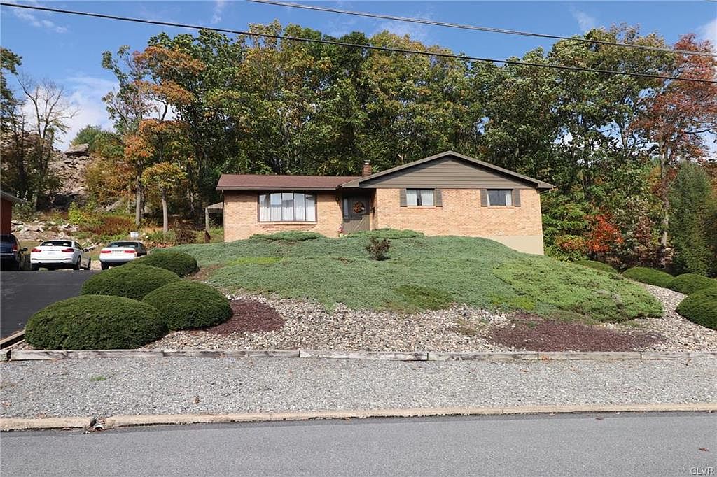 825 E Princeton Ave, Palmerton, PA 18071 Zillow