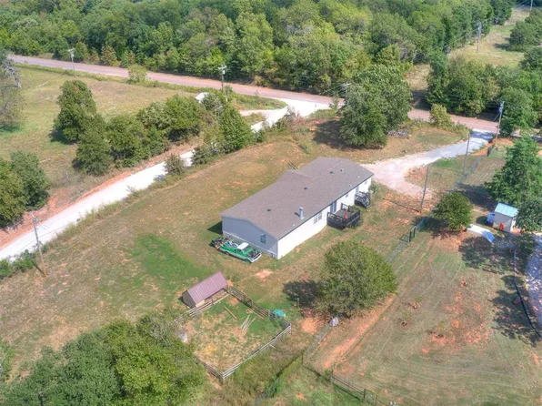 24018 Bethel Rd, Tecumseh, OK 74873