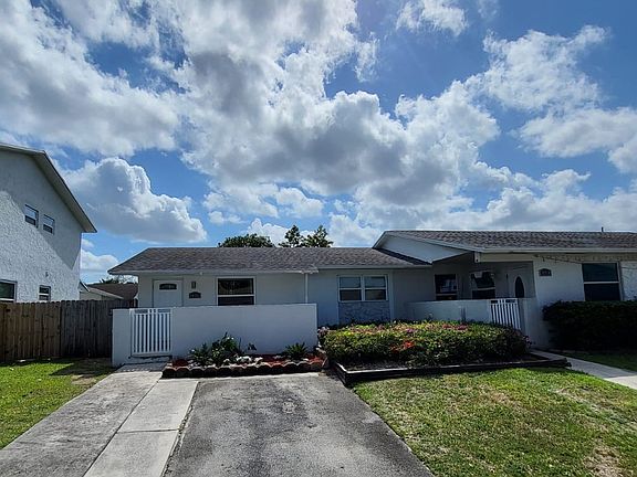 2nd image of 20526 SW 92nd Ct