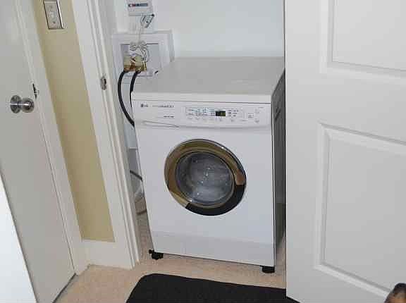 combo washer/ dryer