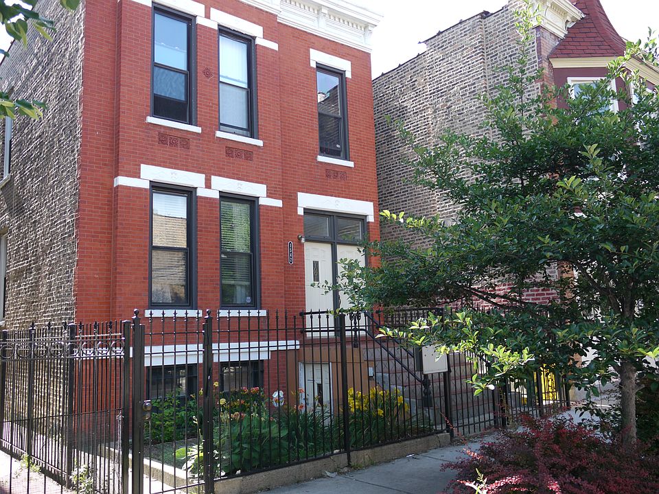 1st image of 1542 N Rockwell St #1