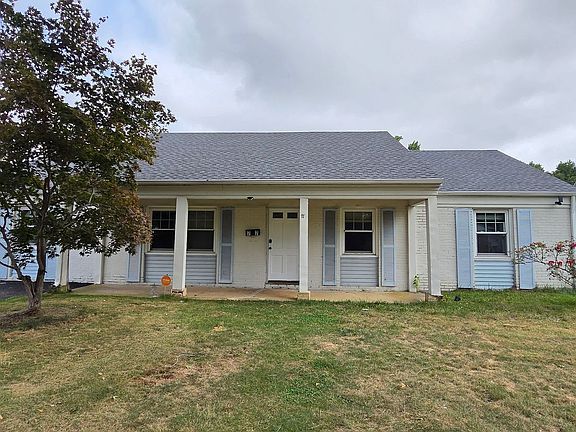 3rd image of 77 Executive Ln