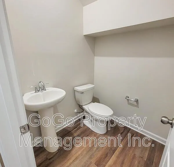 22 Echo Valley Dr — Photo 6