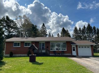 8 Tebby Blvd, South River, ON P0A1X0