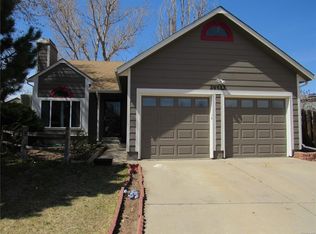 20927 Kelly Pl, Denver, CO 80249