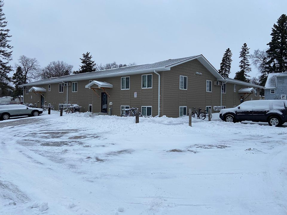 2nd image of 916 8th Ave #5