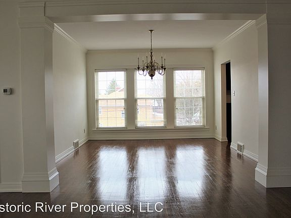 5th image of 1701 1/2 25th St