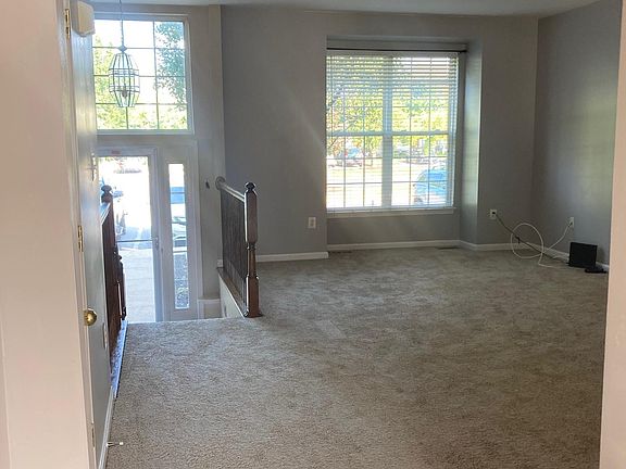 3rd image of 5151 McLauren Ln